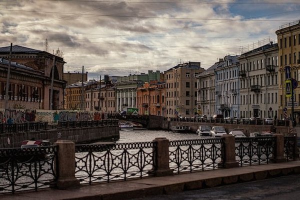 Visiter la ville des tsars: Découvrir les merveilles de Saint-Pétersbourg